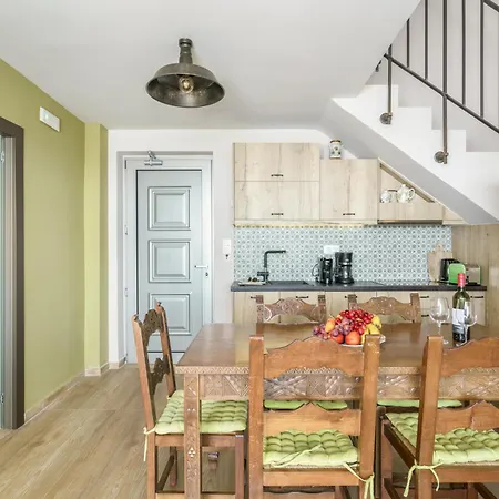New Paradosiako With Private Pool And Bbq Near To The